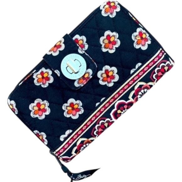 Women’sVera Bradley Signature Print RFID Turnlock Floral Wallet - Picture 1 of 4